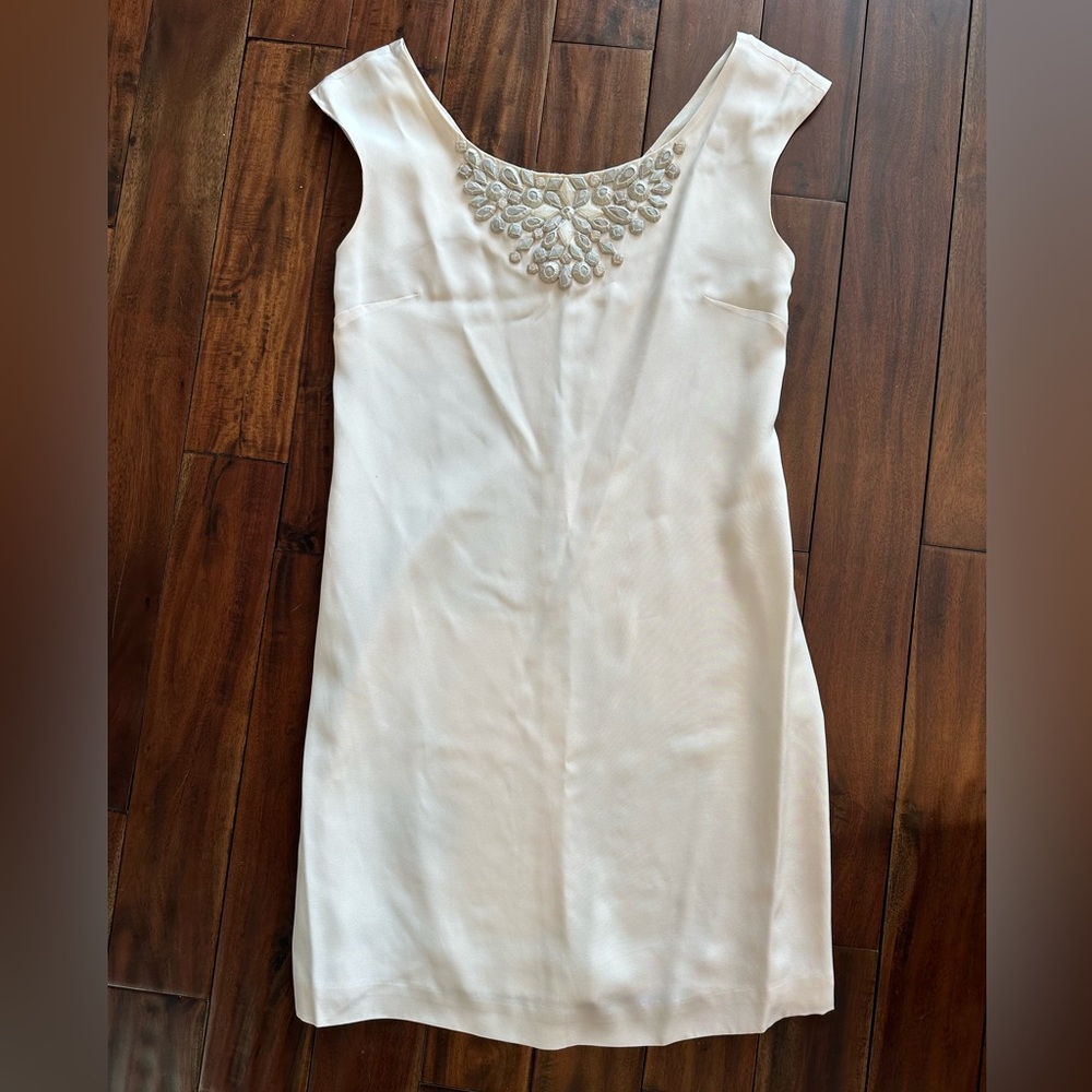 Rebecca Taylor Elegant Embellished Neckline 100% Silk Boat Neck Dress size 2
